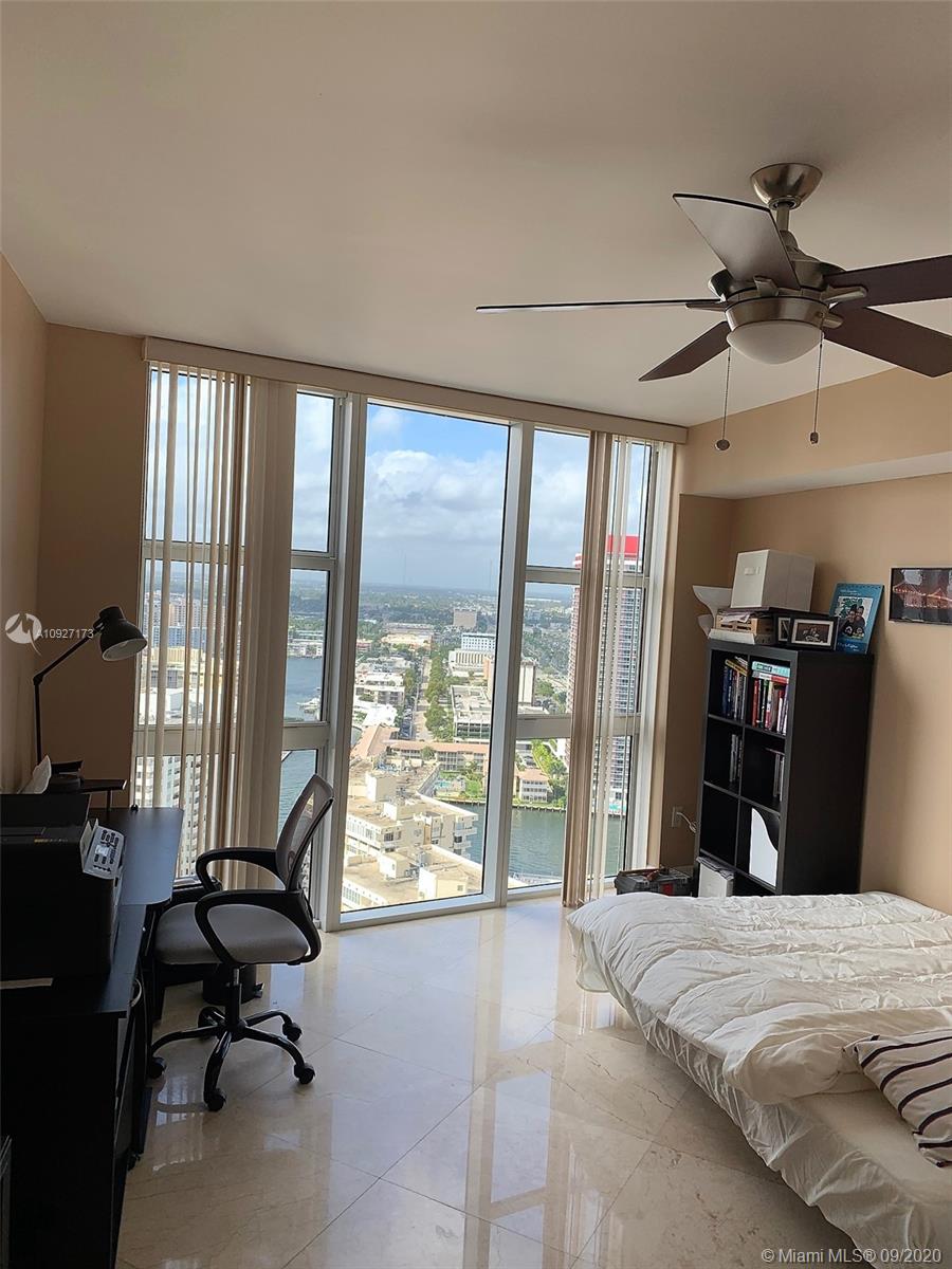 See details 2905 3 / 2 1782 sq. ft. $ 2020-09-14 0 Photo
