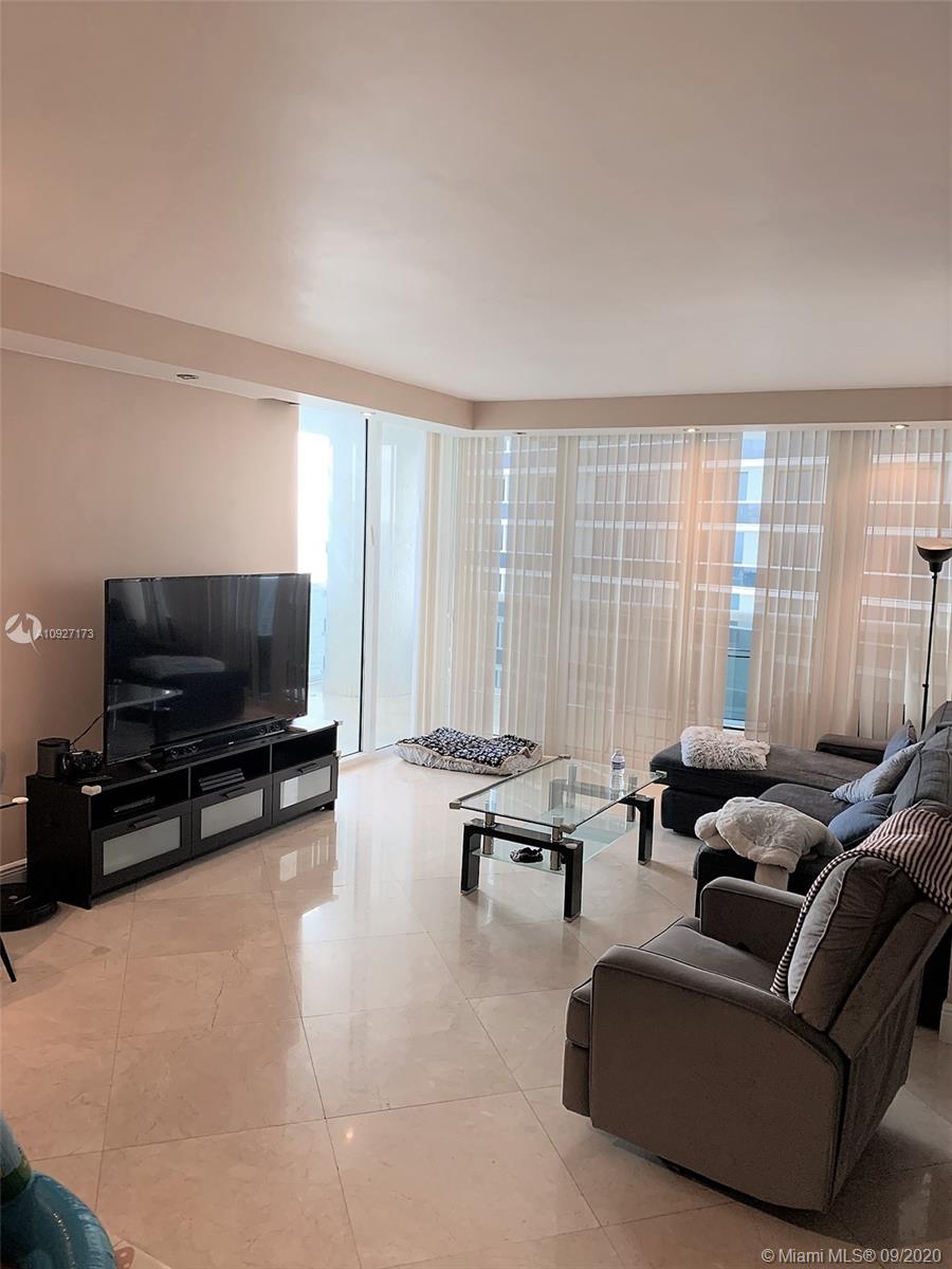 See details 2905 3 / 2 1782 sq. ft. $ 2020-09-14 0 Photo