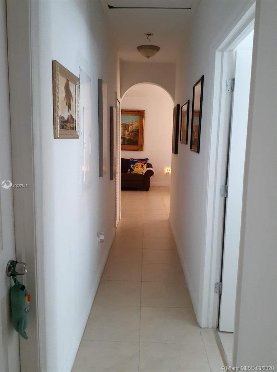 Ver detalles 3 / 2 1240 sq. ft. $ 2020-09-15 0 foto