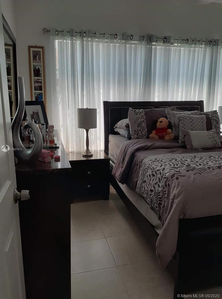 Ver detalles 3 / 2 1240 sq. ft. $ 2020-09-15 0 foto