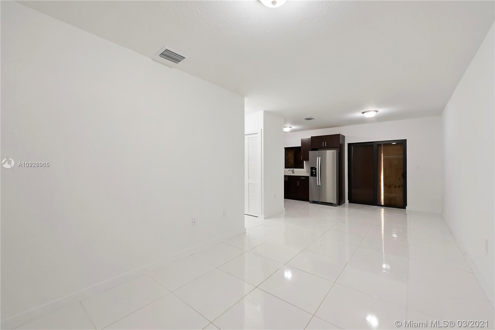 See details / 0 sq. ft. $ 2020-09-17 0 Photo
