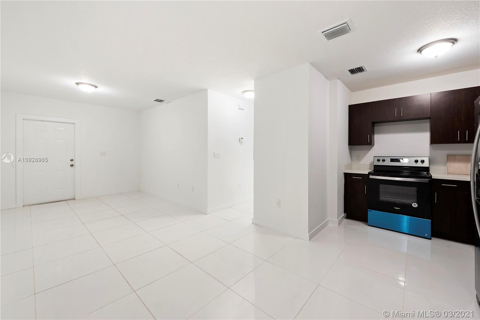 See details / 0 sq. ft. $ 2020-09-17 0 Photo