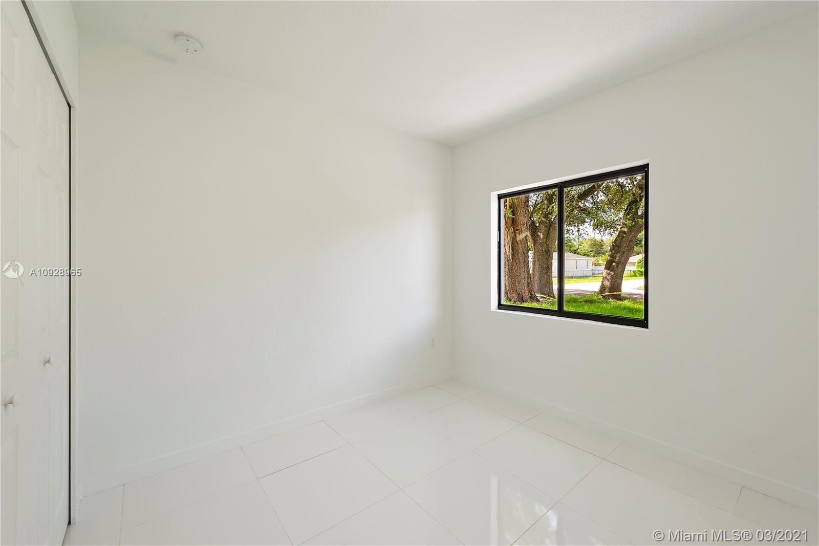See details / 0 sq. ft. $ 2020-09-17 0 Photo