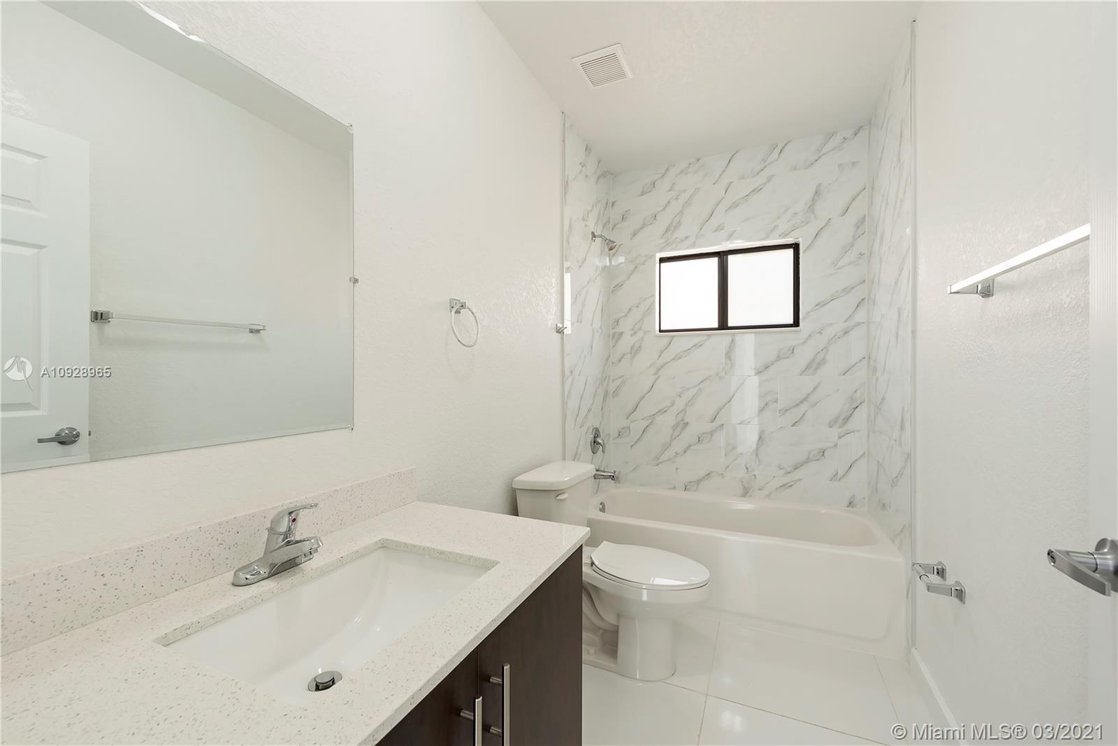 See details / 0 sq. ft. $ 2020-09-17 0 Photo