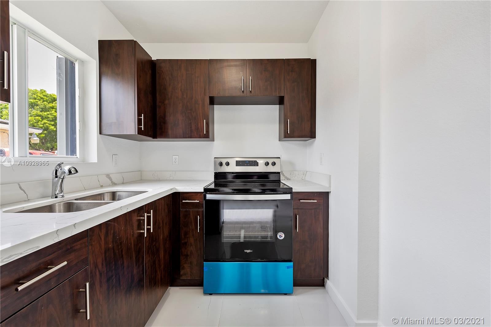 See details / 0 sq. ft. $ 2020-09-17 0 Photo