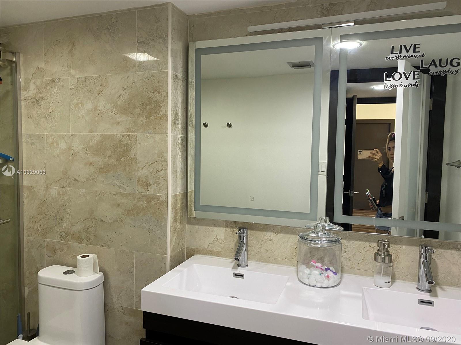 Photo of 20335 Country Club Dr #902, Aventura, Florida, 33180 -