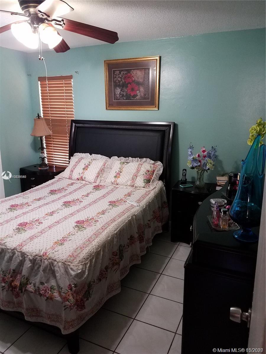 See details / 1850 sq. ft. $ 2020-11-13 0 Photo