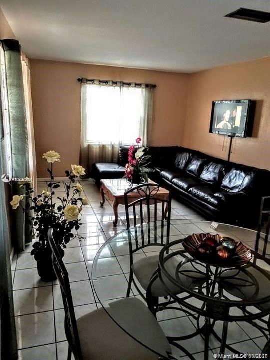 See details / 1850 sq. ft. $ 2020-11-13 0 Photo