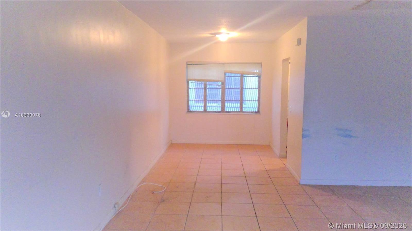 See details / 2010 sq. ft. $ 2020-09-20 0 Photo