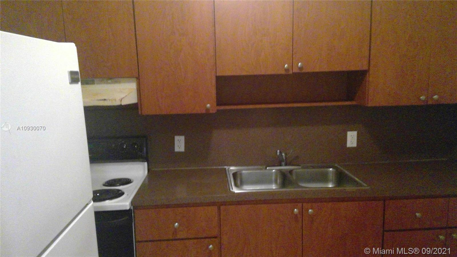 See details / 2010 sq. ft. $ 2020-09-20 0 Photo