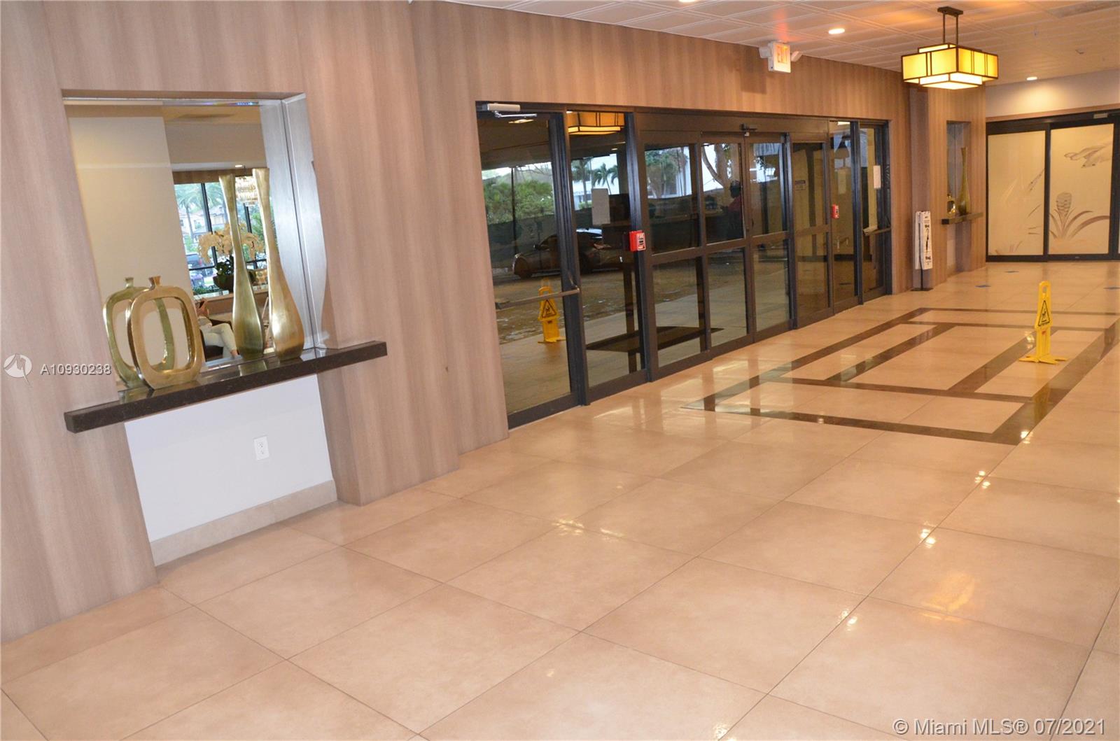 Photo of 3731 Country Club Dr #422, Aventura, Florida, 33180 -