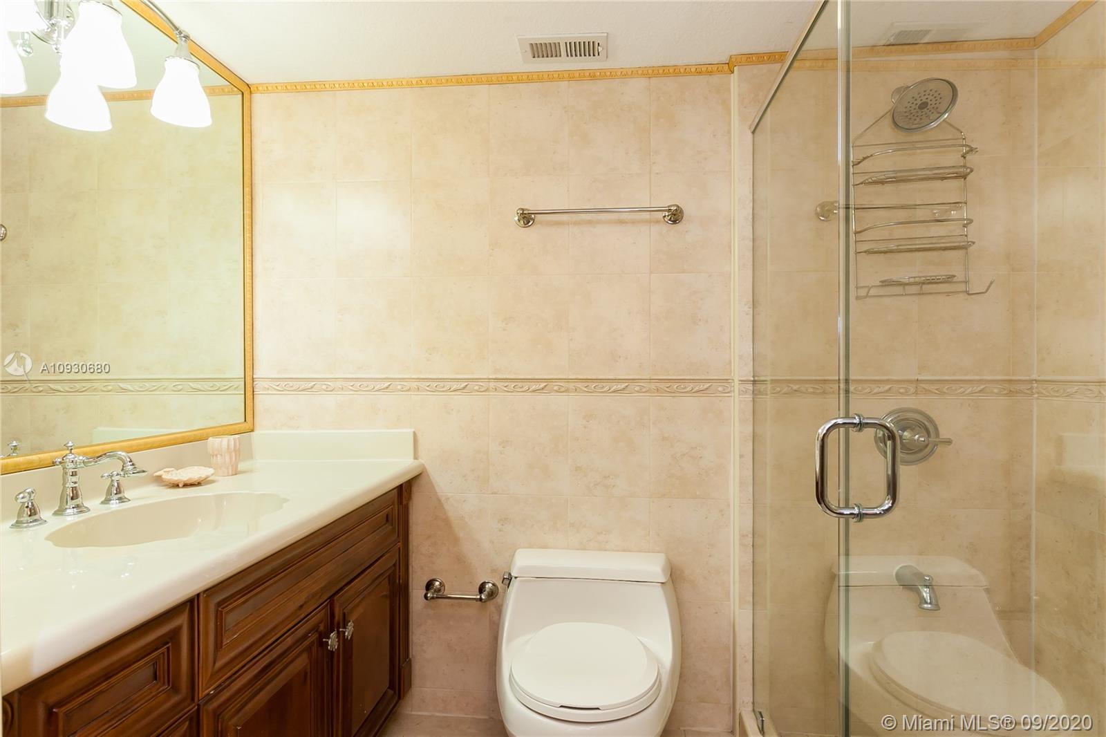 Photo of 3725 Ocean Dr #1107, Hollywood, Florida, 33019 -