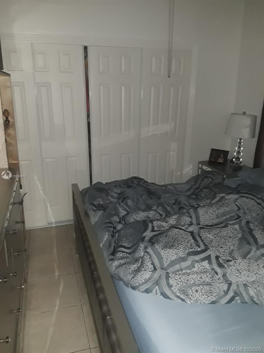 See details / 2871 sq. ft. $ 2020-12-02 0 Photo