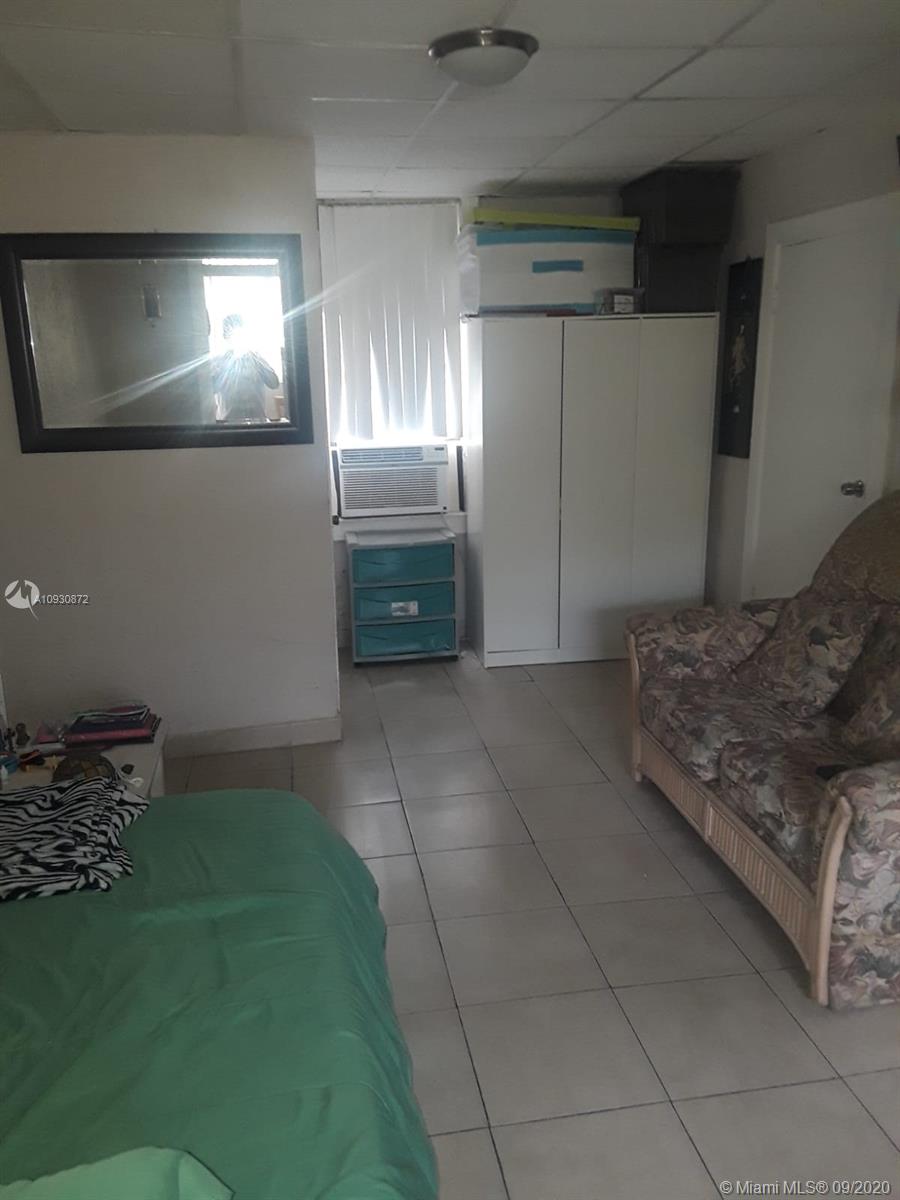 See details / 2871 sq. ft. $ 2020-12-02 0 Photo