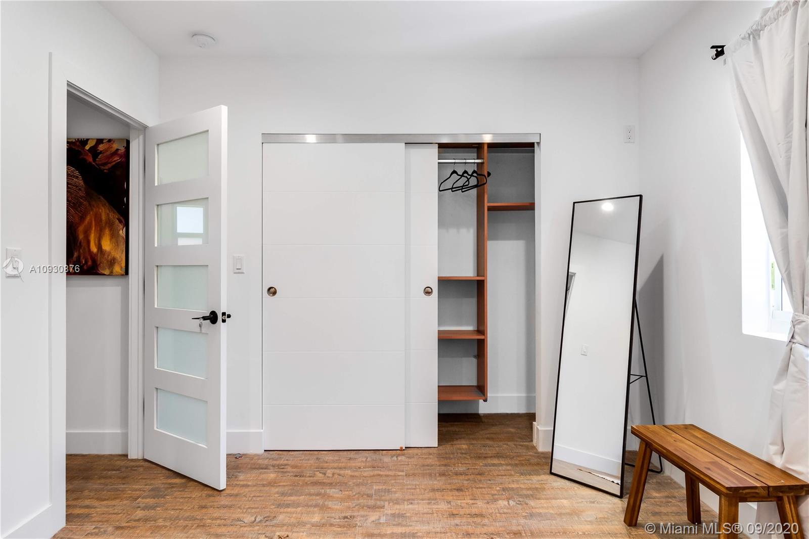 See details / 1594 sq. ft. $ 2020-09-22 0 Photo