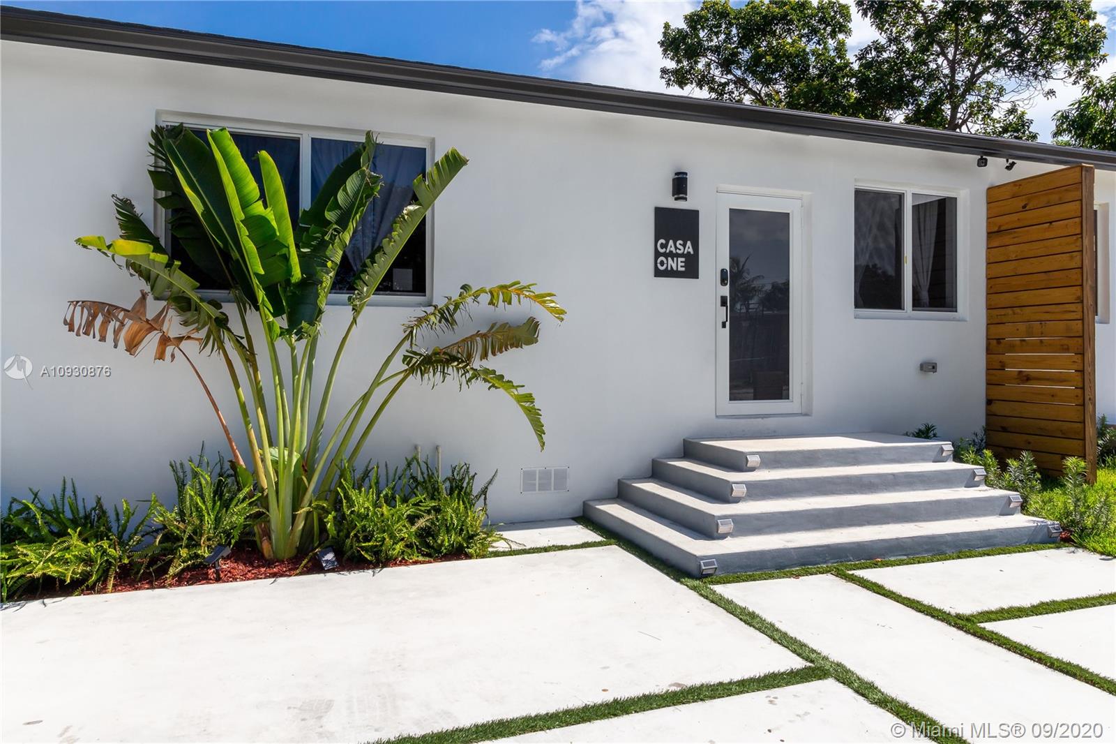 See details / 1594 sq. ft. $ 2020-09-22 0 Photo