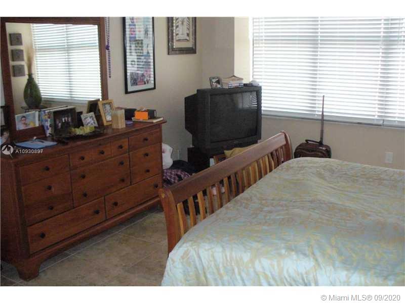 Photo of 2500 Parkview Dr #1404, Hallandale Beach, Florida, 33009 -