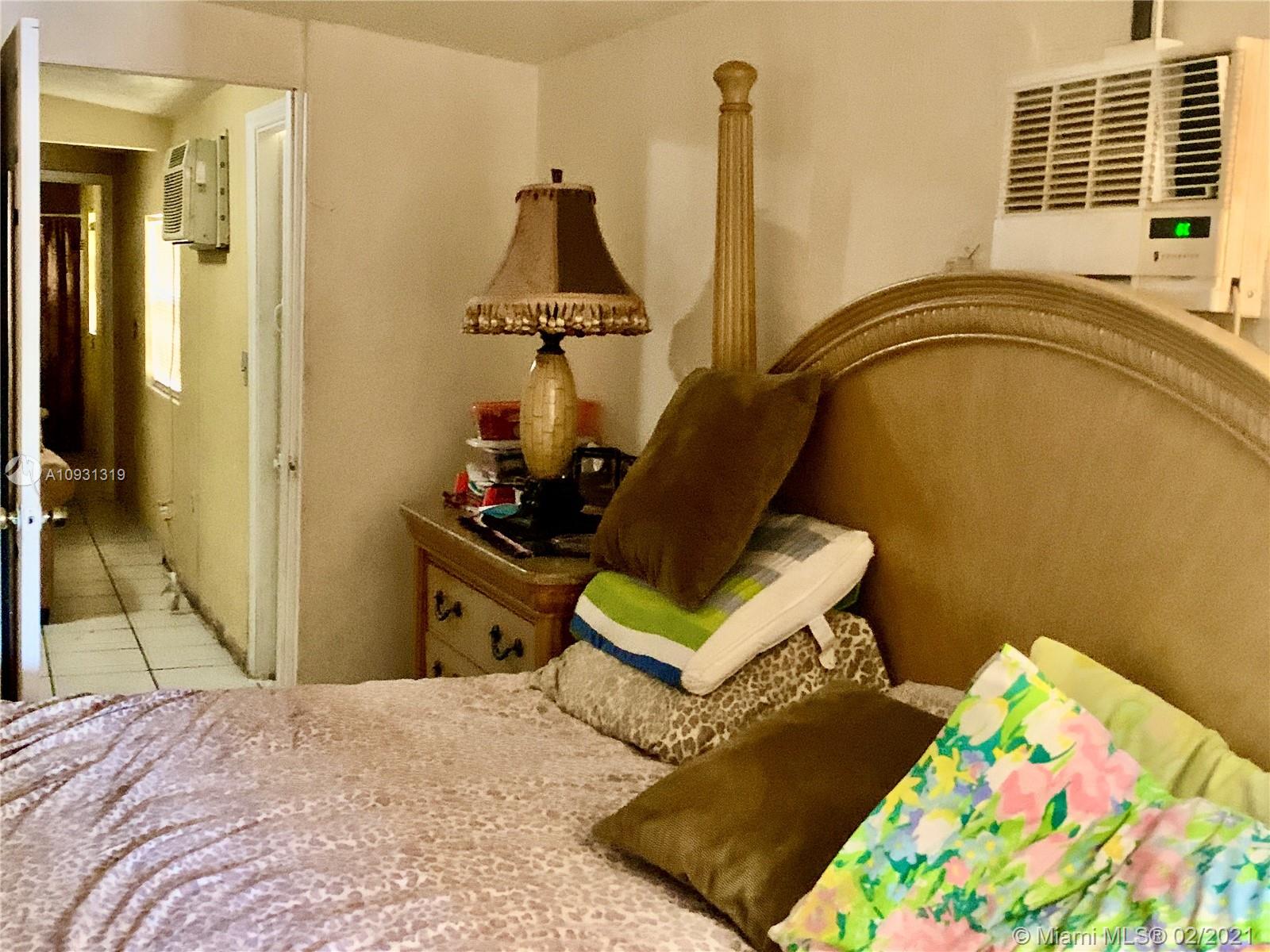 See details / 1894 sq. ft. $ 2020-12-27 0 Photo
