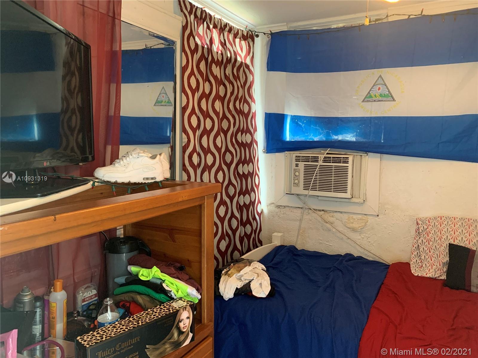 See details / 1894 sq. ft. $ 2020-12-27 0 Photo