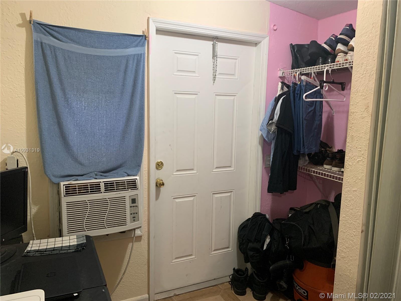 See details / 1894 sq. ft. $ 2020-12-27 0 Photo
