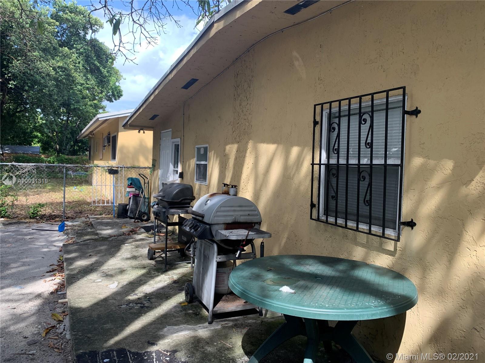 See details / 1894 sq. ft. $ 2020-12-27 0 Photo