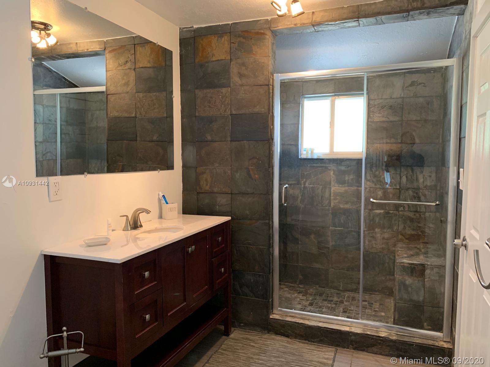 See details / 1620 sq. ft. $ 2020-09-22 0 Photo