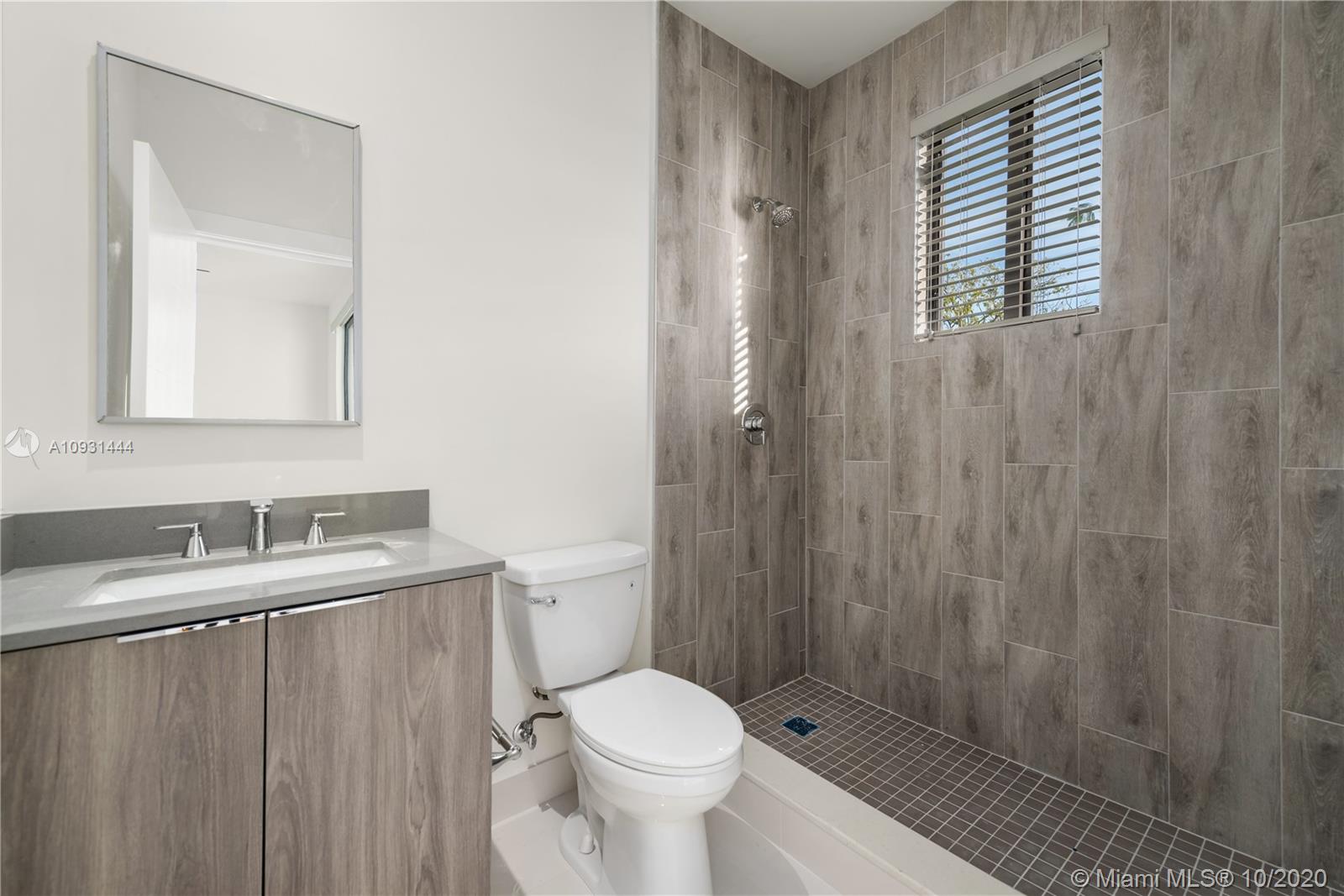 See details / 1886 sq. ft. $ 2021-02-16 0 Photo
