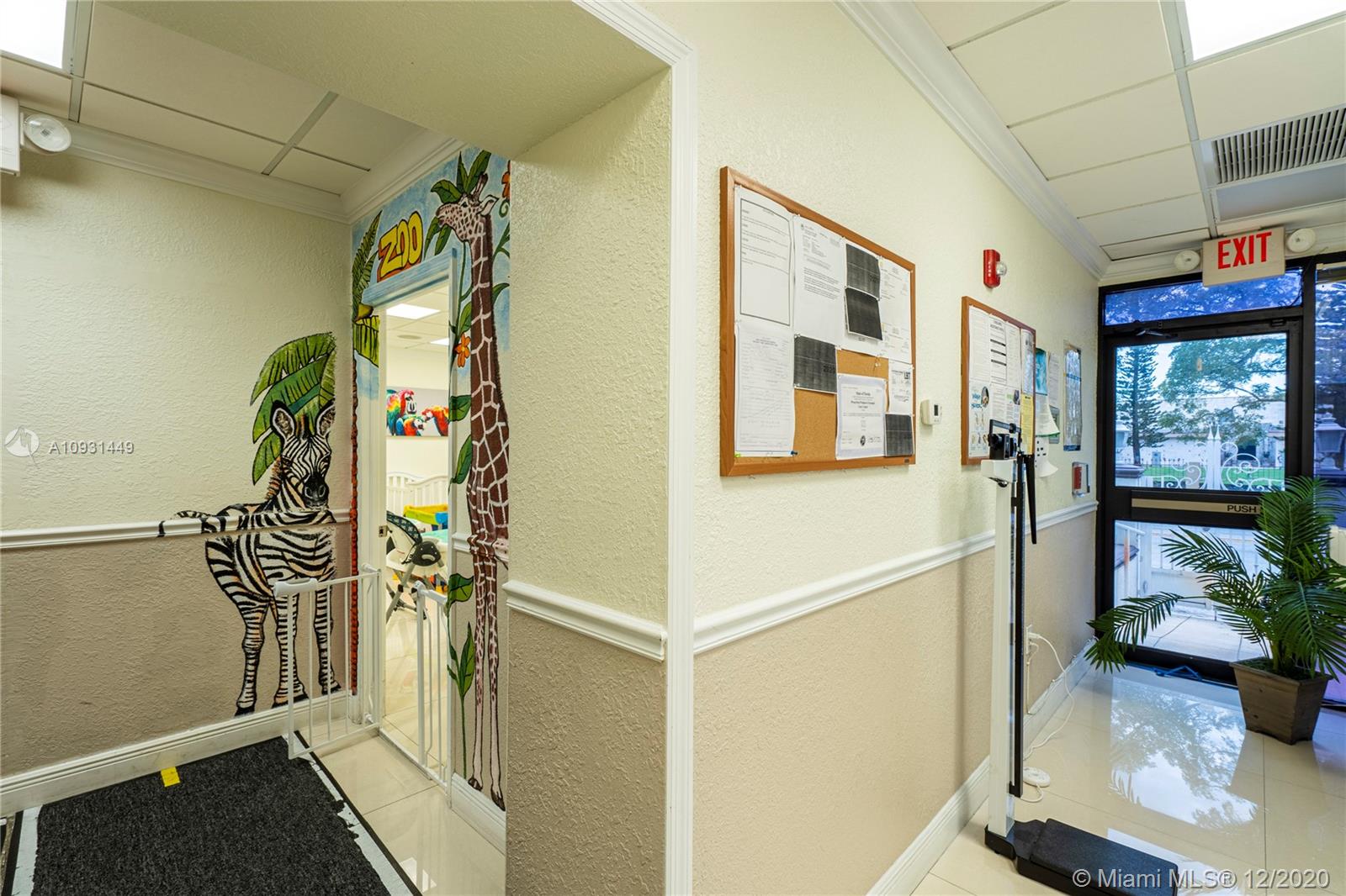 See details / sq. ft. $ 2020-12-19 0 Photo
