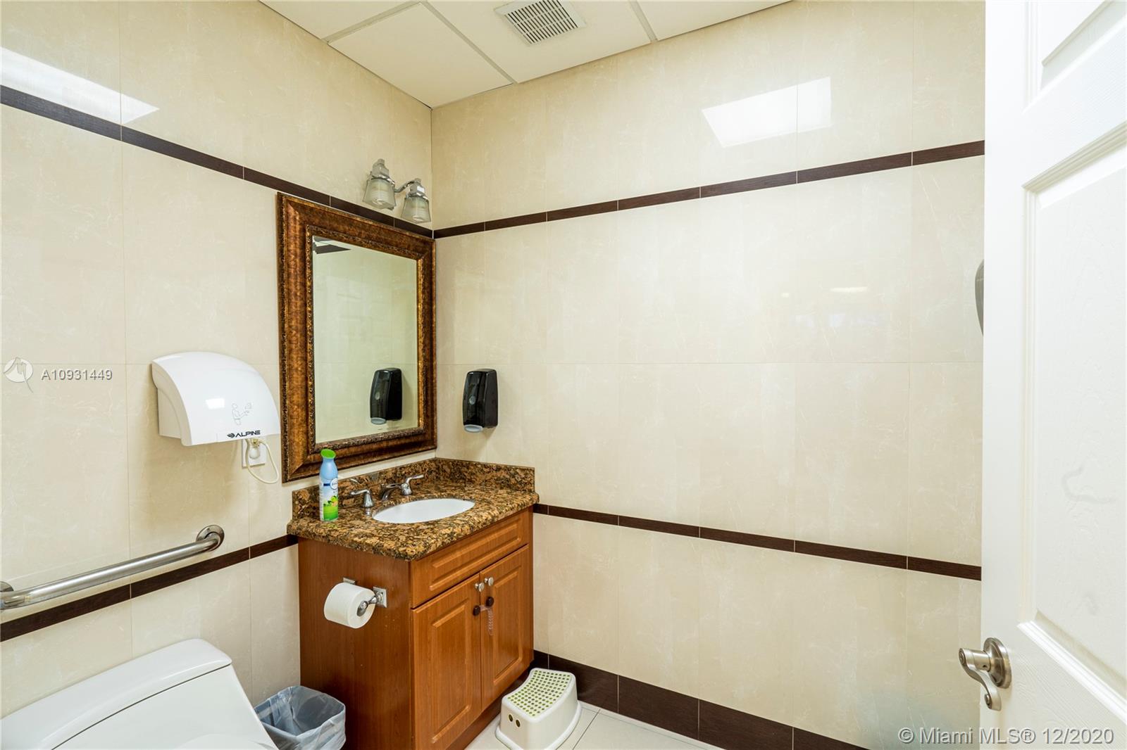 See details / sq. ft. $ 2020-12-19 0 Photo