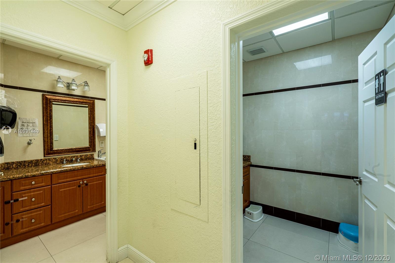 See details / sq. ft. $ 2020-12-19 0 Photo