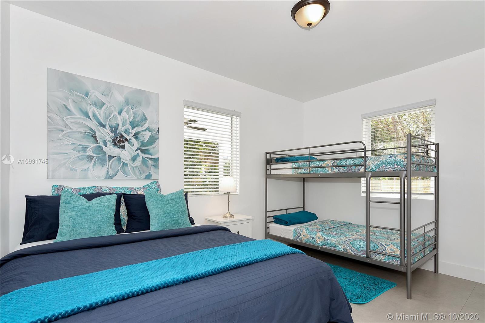 See details / 1411 sq. ft. $ 2020-09-23 0 Photo