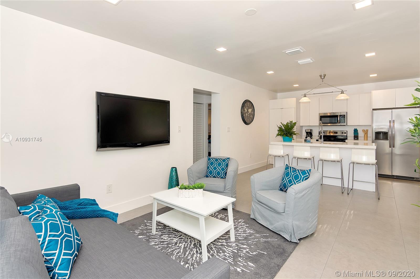 See details / 1411 sq. ft. $ 2020-09-23 0 Photo