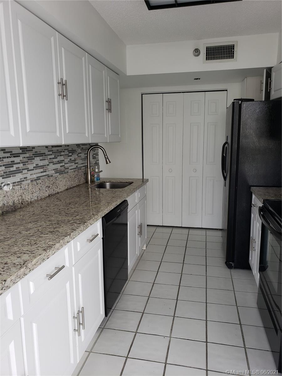 Photo of 3500 Mystic Pointe Dr #505, Aventura, Florida, 33180 -