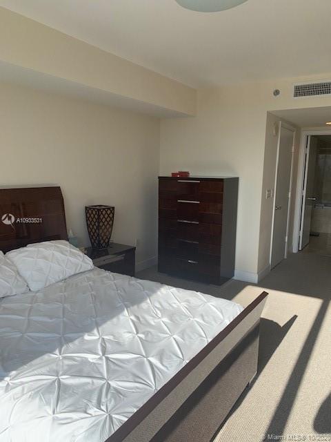 See details 2007 3 / 3 1571 sq. ft. $ 2020-09-27 0 Photo
