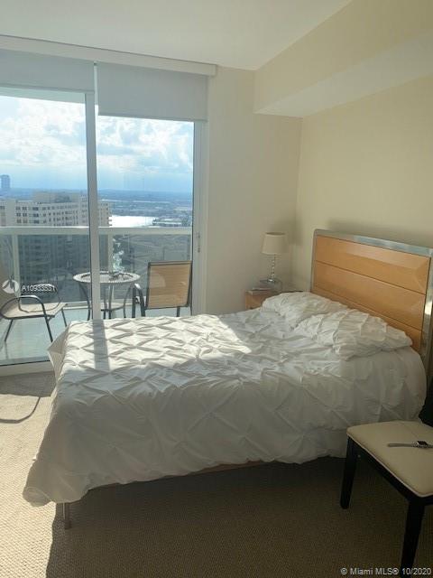 See details 2007 3 / 3 1571 sq. ft. $ 2020-09-27 0 Photo