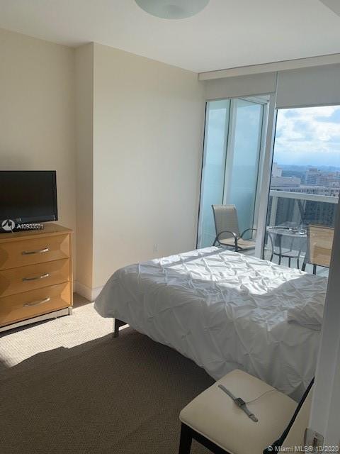See details 2007 3 / 3 1571 sq. ft. $ 2020-09-27 0 Photo