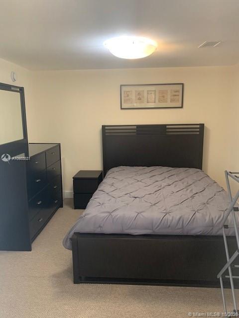 See details 2007 3 / 3 1571 sq. ft. $ 2020-09-27 0 Photo