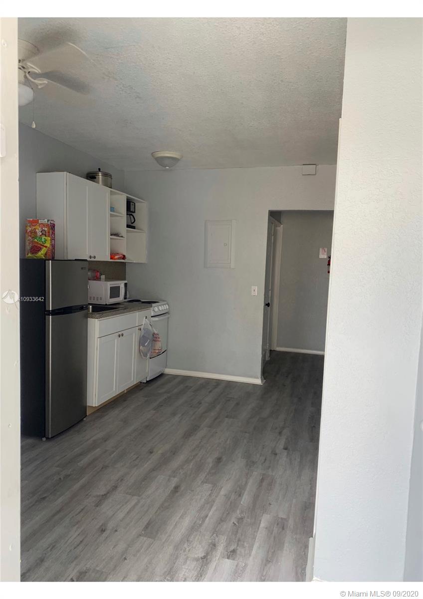 See details / sq. ft. $ 2020-09-27 0 Photo