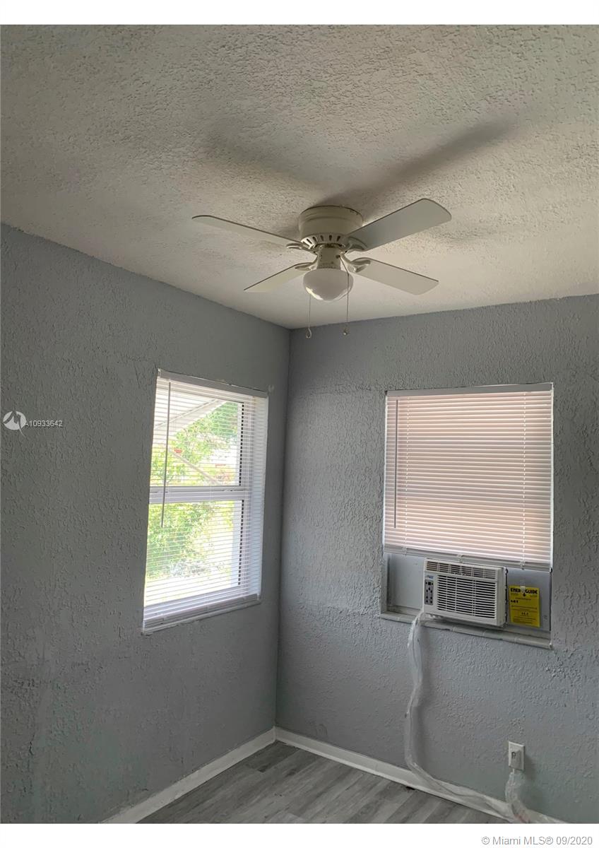 See details / sq. ft. $ 2020-09-27 0 Photo