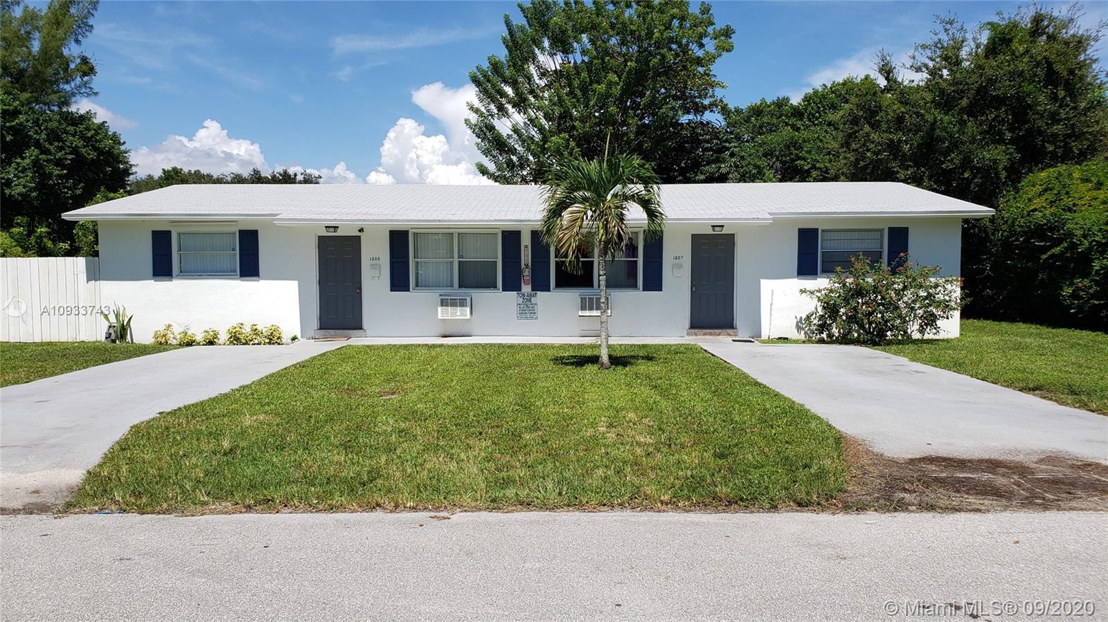 See details / 1800 sq. ft. $ 2020-09-28 0 Photo