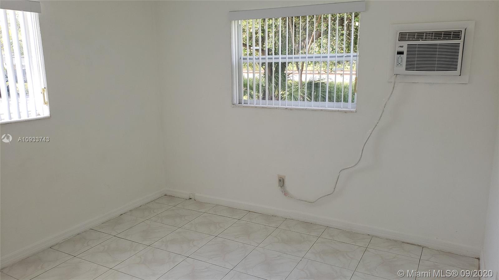 See details / 1800 sq. ft. $ 2020-09-28 0 Photo