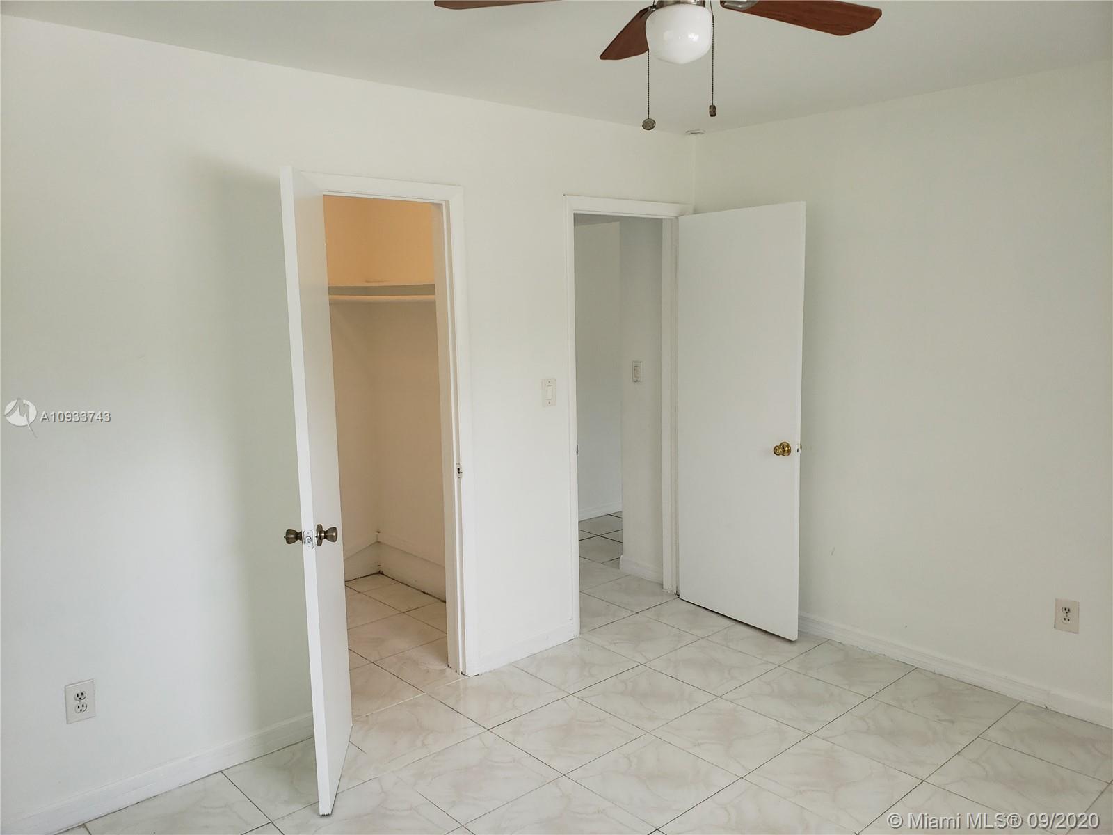 See details / 1800 sq. ft. $ 2020-09-28 0 Photo