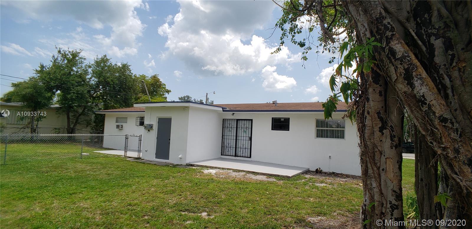 See details / 1800 sq. ft. $ 2020-09-28 0 Photo
