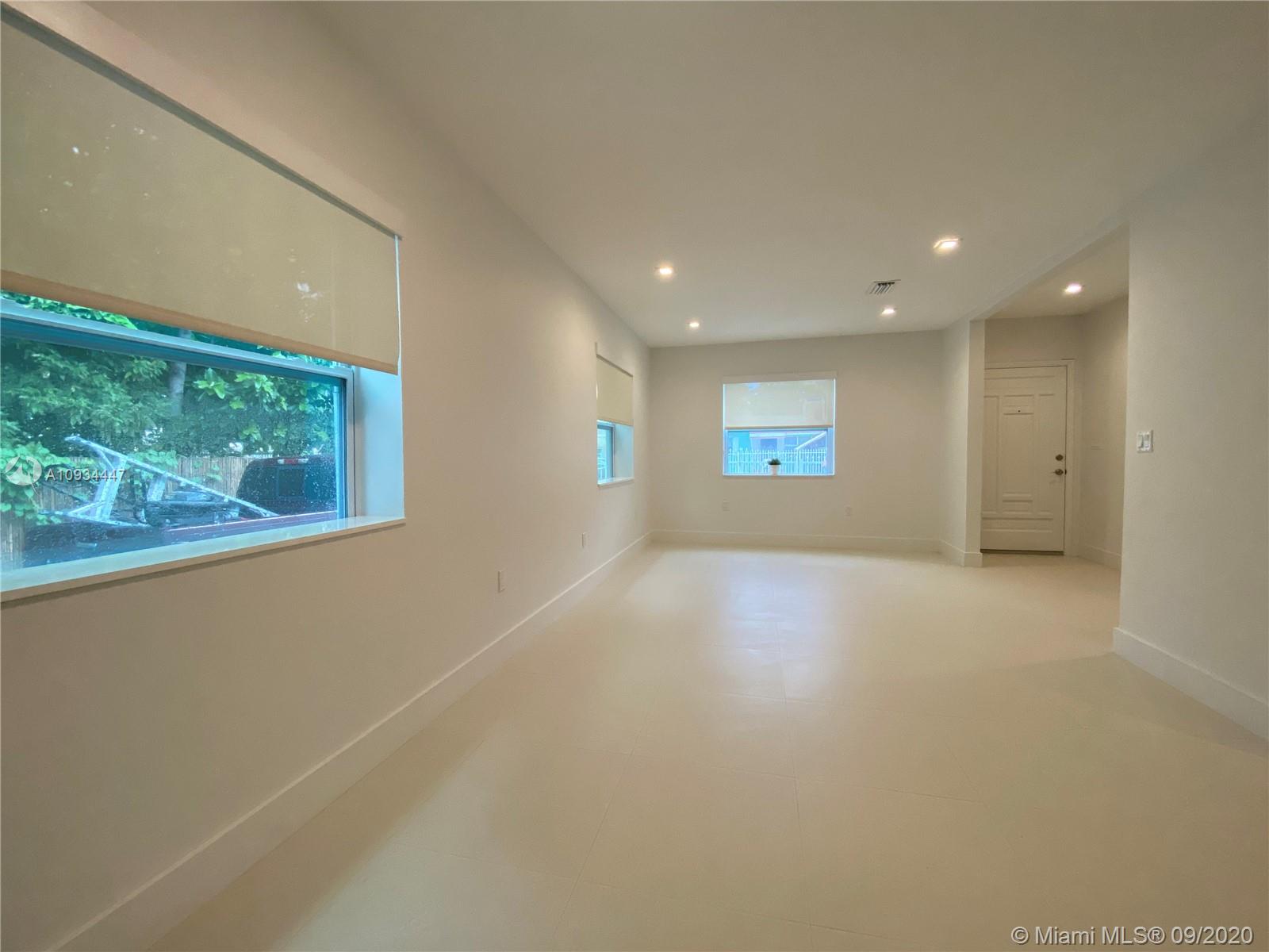 See details / 1780 sq. ft. $ 2021-02-01 0 Photo