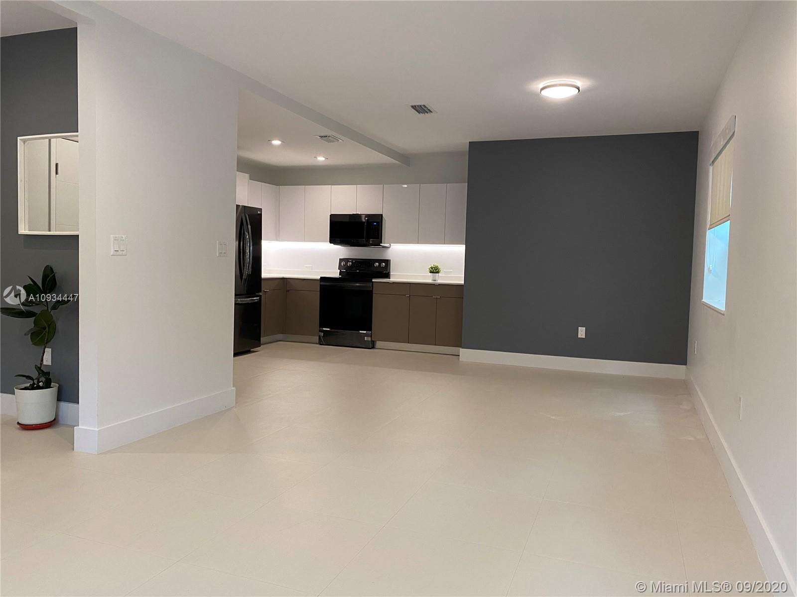 See details / 1780 sq. ft. $ 2021-02-01 0 Photo