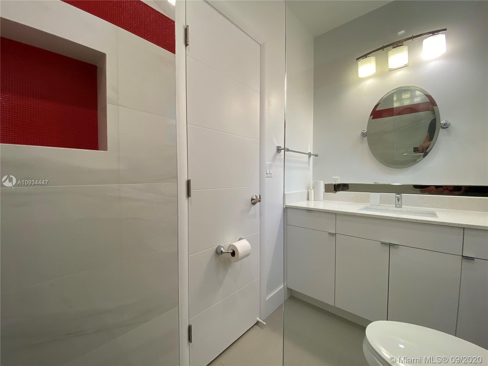 See details / 1780 sq. ft. $ 2021-02-01 0 Photo