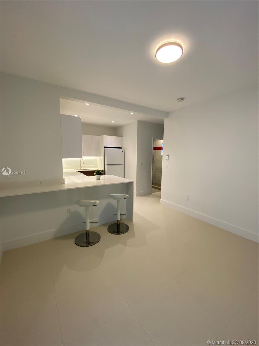 See details / 1780 sq. ft. $ 2021-02-01 0 Photo