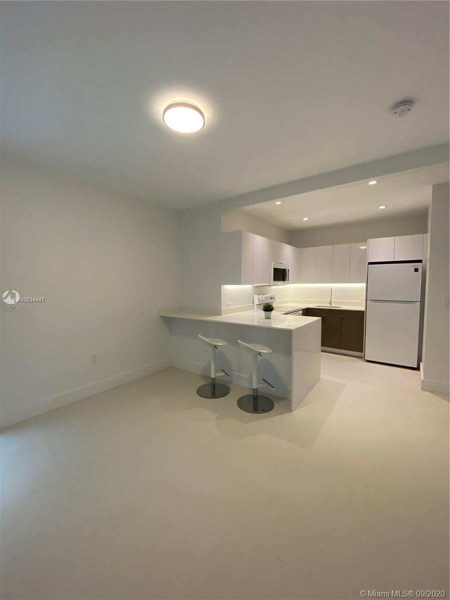 See details / 1780 sq. ft. $ 2021-02-01 0 Photo