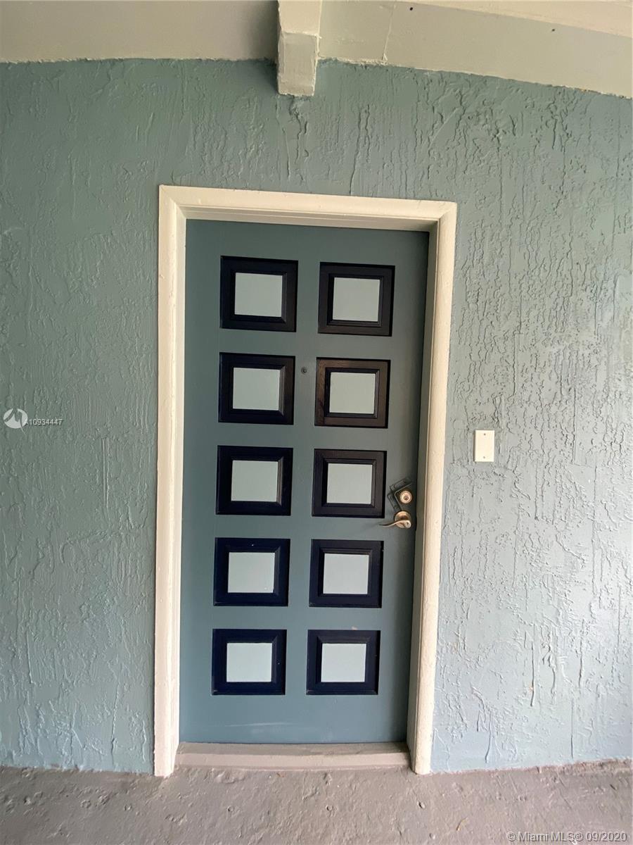 See details / 1780 sq. ft. $ 2021-02-01 0 Photo