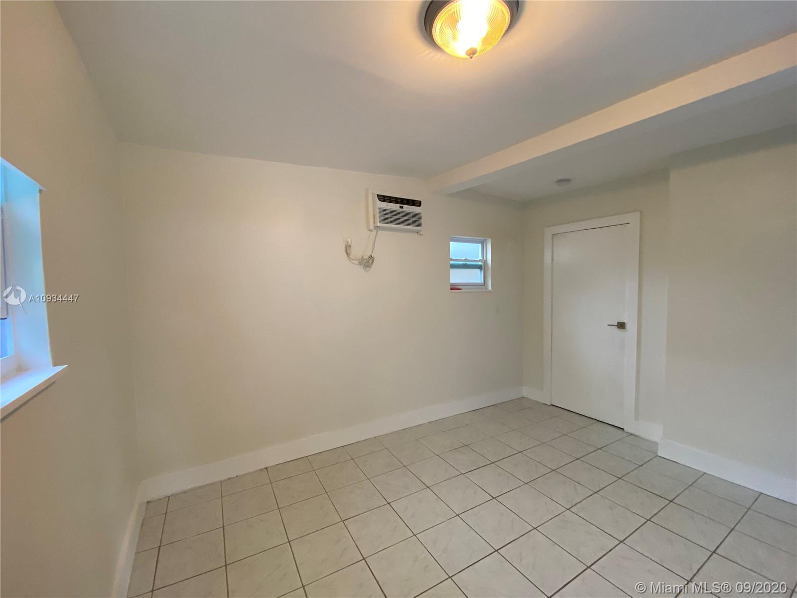 See details / 1780 sq. ft. $ 2021-02-01 0 Photo